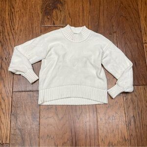 Everlane women’s sweater